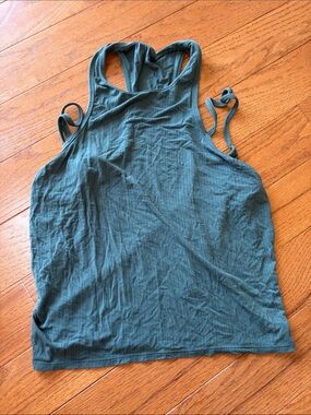 Lululemon double strap tank